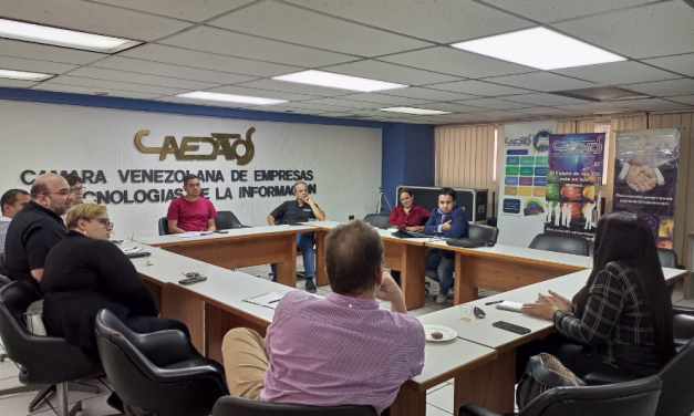 Encuentro entre CAVEDATOS, Empresas de Sistemas Administrativos y Fabricantes de Máquinas Fiscales